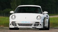 HD: Porsche 911 Turbo (997) 6-speed Hans Dahlbäck vs 911 Turbo (997) TipTronic Race 1 of 2
