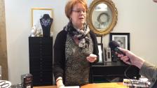 Därför blir förlovningsringar allt mer gnistrande